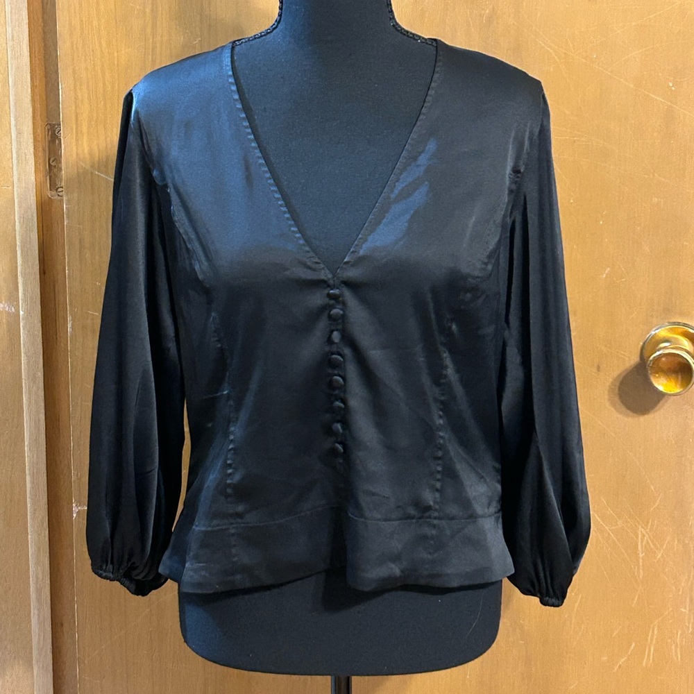 Express Black Satin V Neck Button Front Blouse 3/4 Sleeve Top Size Large
